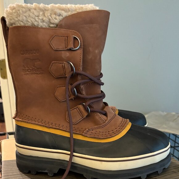 Sorel Caribou Winter Boots - Women Size 8 - Picture 2 of 4